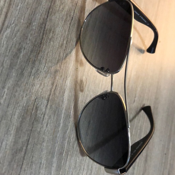 Coach Aviator Sunglasses! - Picture 7 of 7